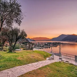 Casa Angela Dervio